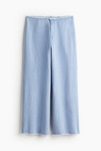 Frayed Slim Jeans