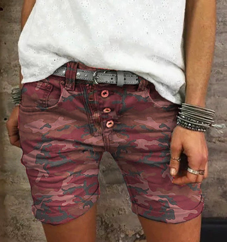 Elastic Waist Buttons Skinny Camo Shorts