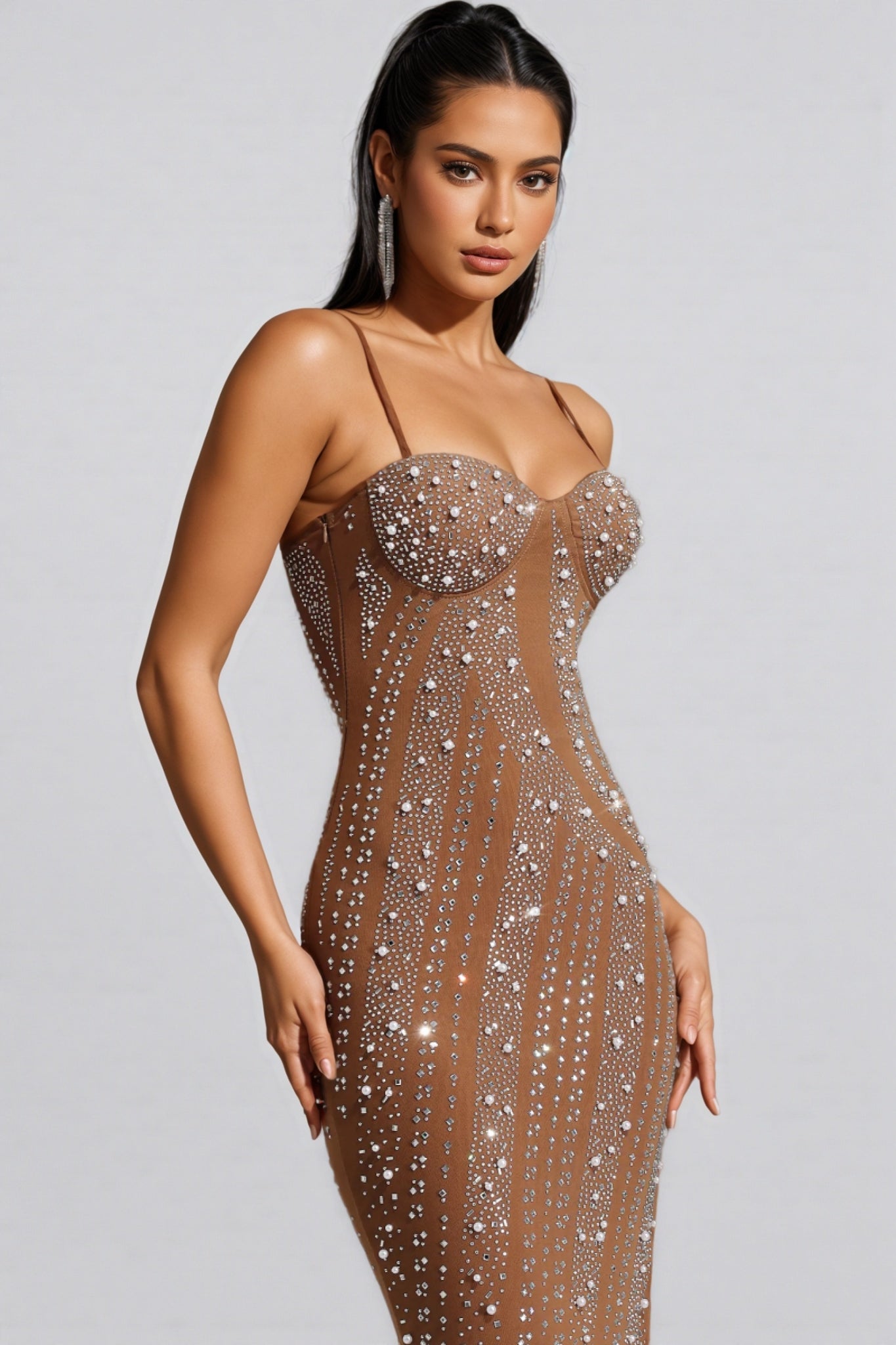 Hailfd Sleeveless Diamond Pearl Maxi Dress