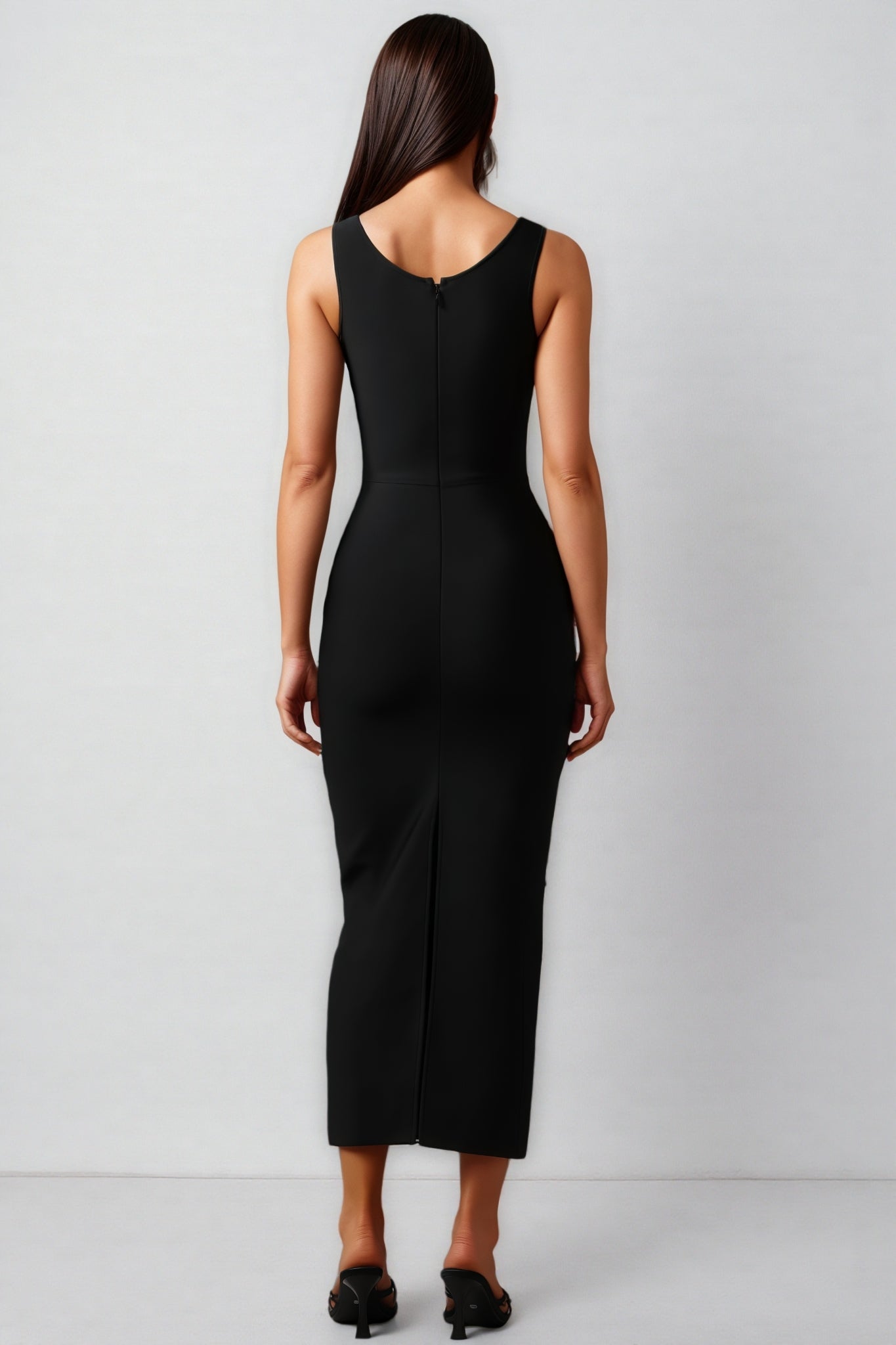 Daphn Diamond Square-Cut Collar Bandage Maxi Dress
