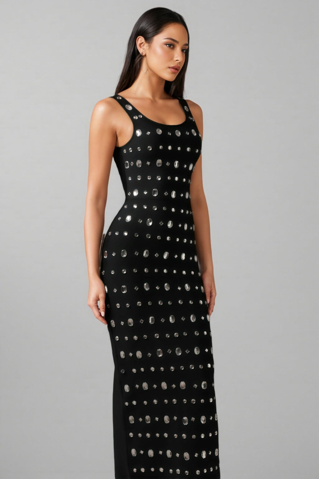 Daphn Diamond Square-Cut Collar Bandage Maxi Dress