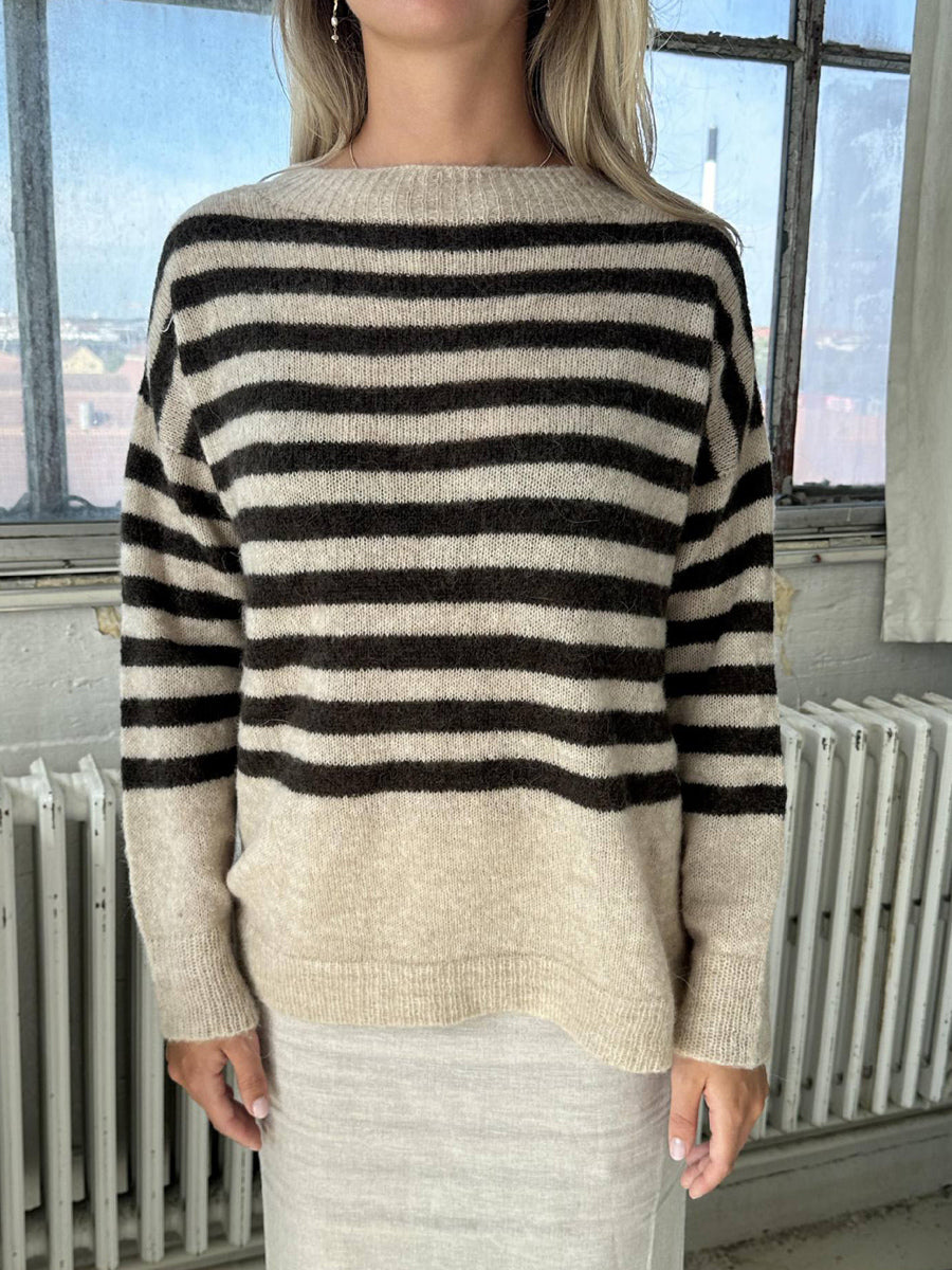 Casual Stripe Knit Sweater Loose Fit Crew Neck Pullover For Women 2026