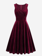Chic Fitted Burgundy Gown With A Line Skirt Perfect For Evening Events