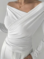 Long Sleeves Tees Black Asymmetrical Neck Polyester Tee Shirt For Women