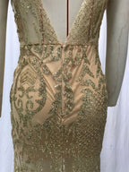 Party Dress Gold V-Neck Lace Sleeveless Shaping Chic Semi Formal Dress