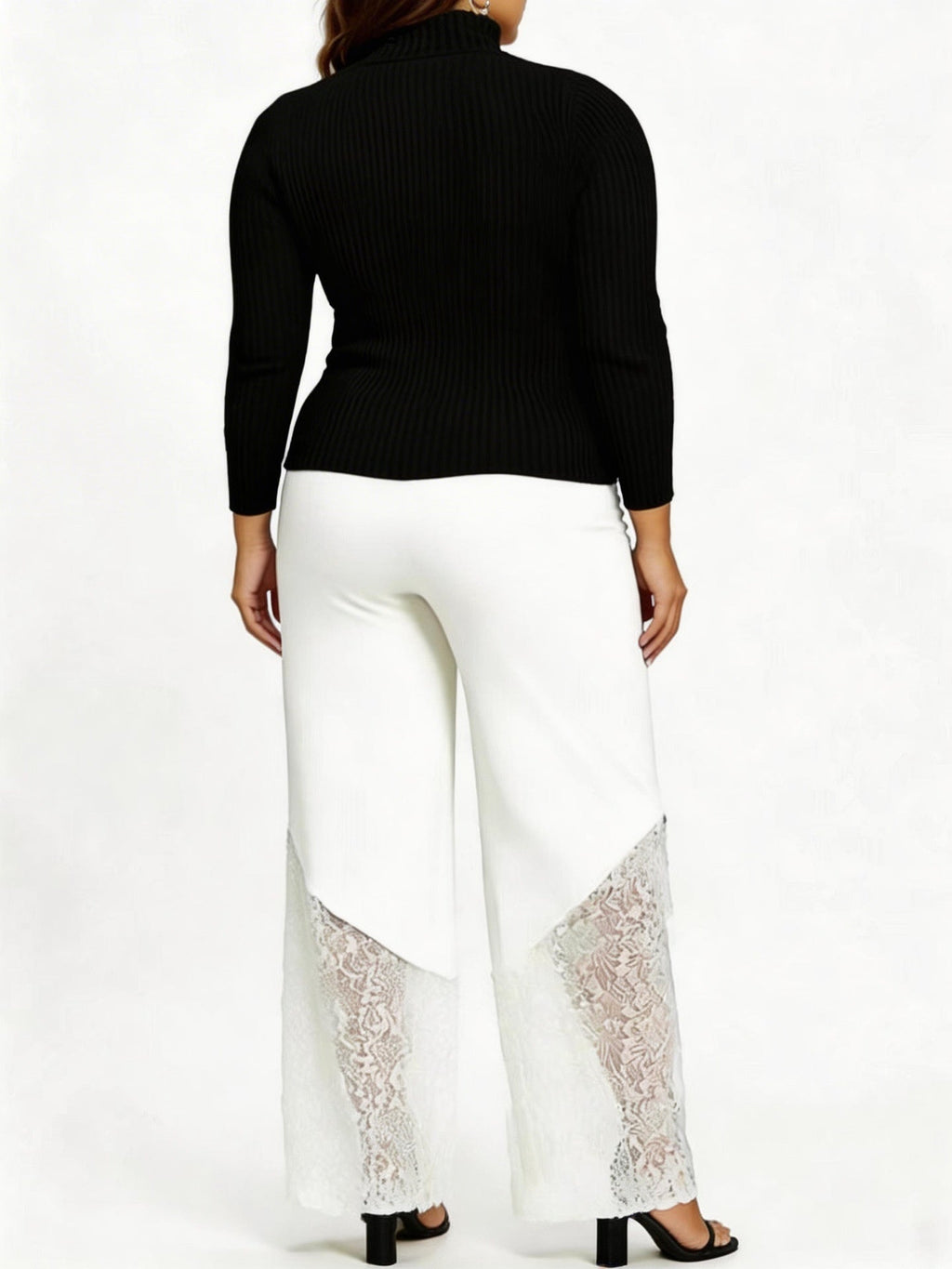 Slim-fitting, Loose-fitting, Comfortable Cropped Trousers With Lace Trim And Cutout Details