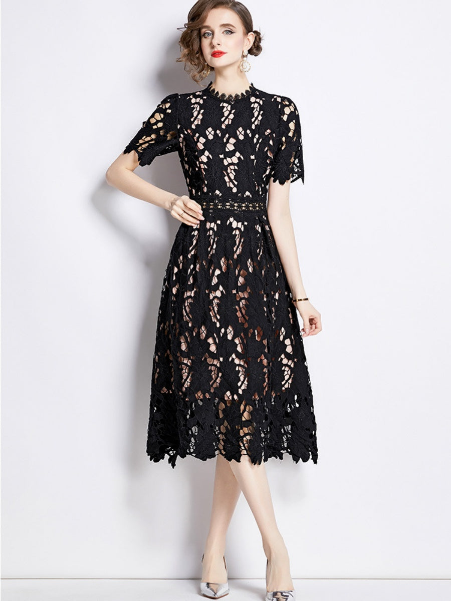 Water-soluble Lace Short-sleeved Slim-fit Midi Dress