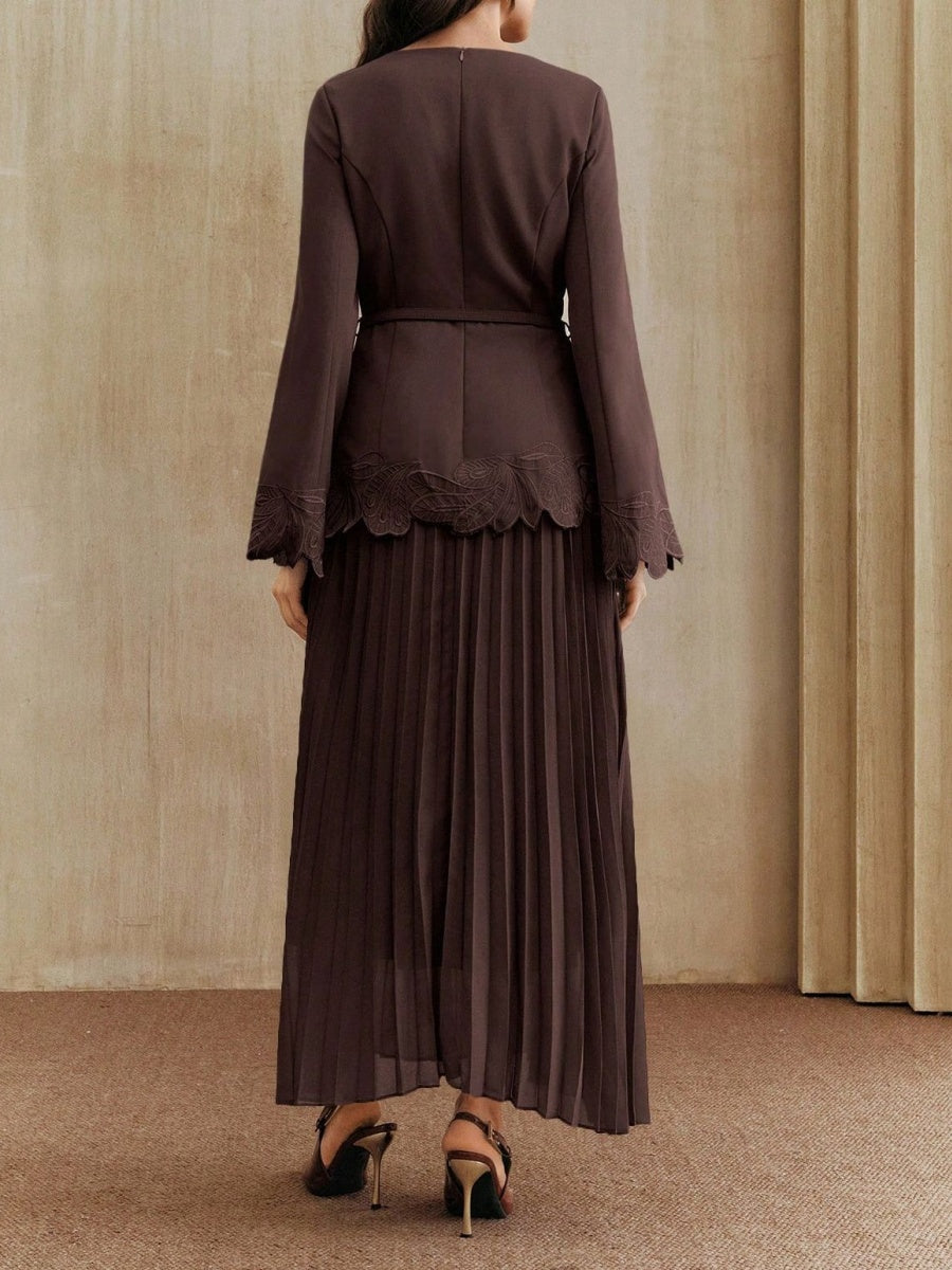 Applique Including Belt Pleats Maxi Dresses