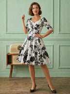 Vintage Glamour Dress Black 1950s Style Floral Print Layered Half Sleeves Sweetheart Neck Medium Rockabilly Dress