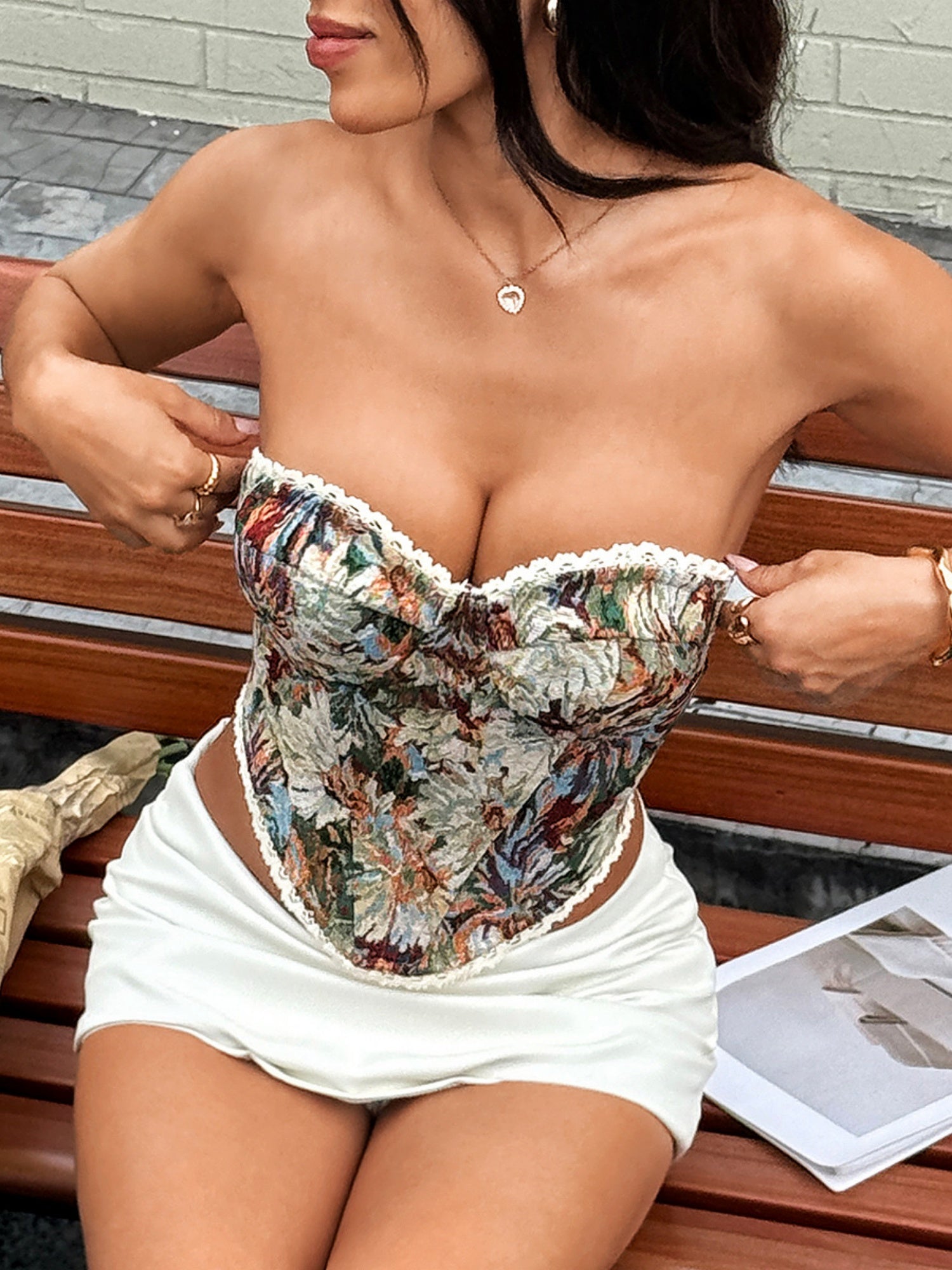 Floral Print Strapless Lace Tethered Fish Bones Strapless Bra