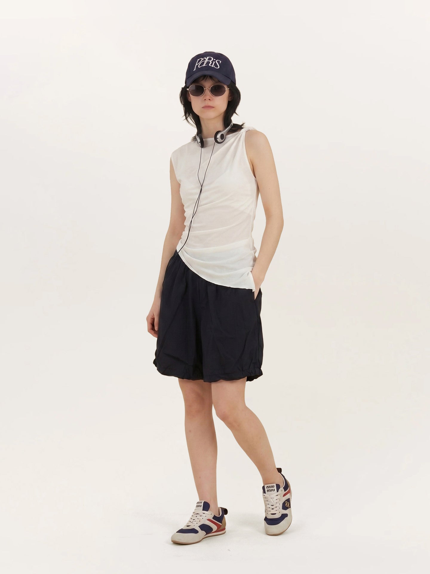 Design-inspired Twisted Top