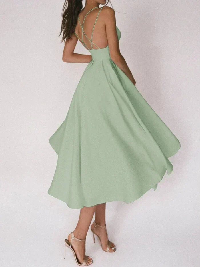 Yessica Elevated Dress with V Neck and Straps Evening Wear Edit