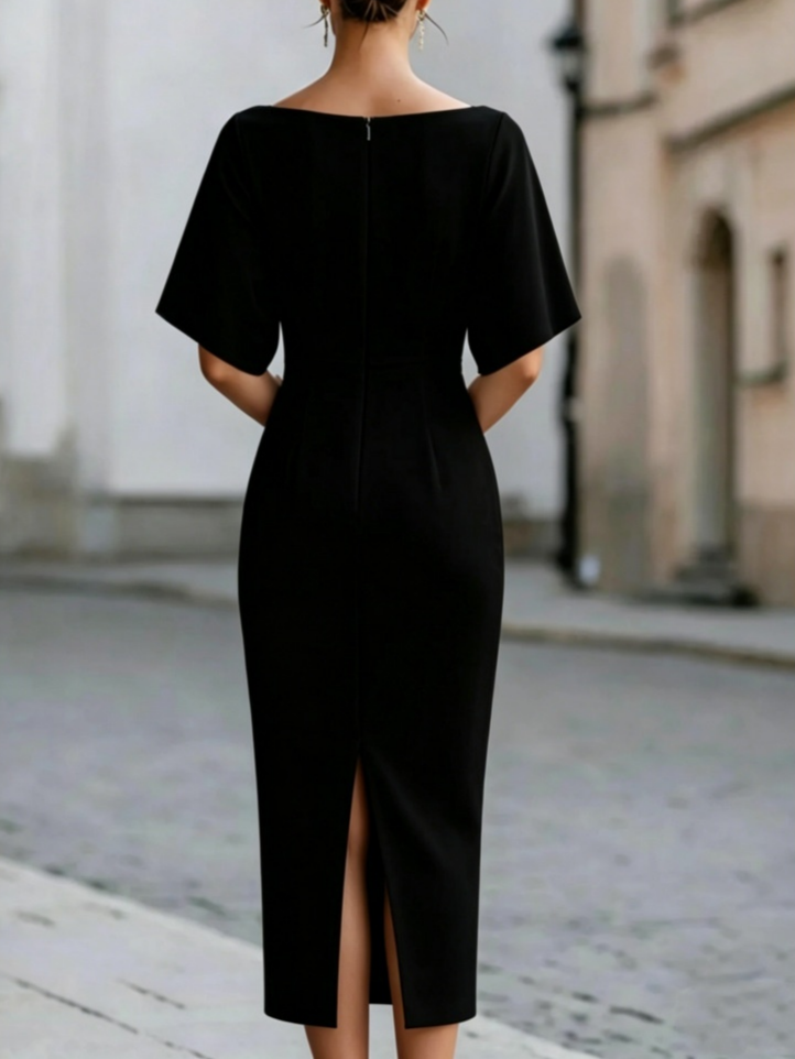 Solid Color Short-sleeved Fitted Waist Midi Dress