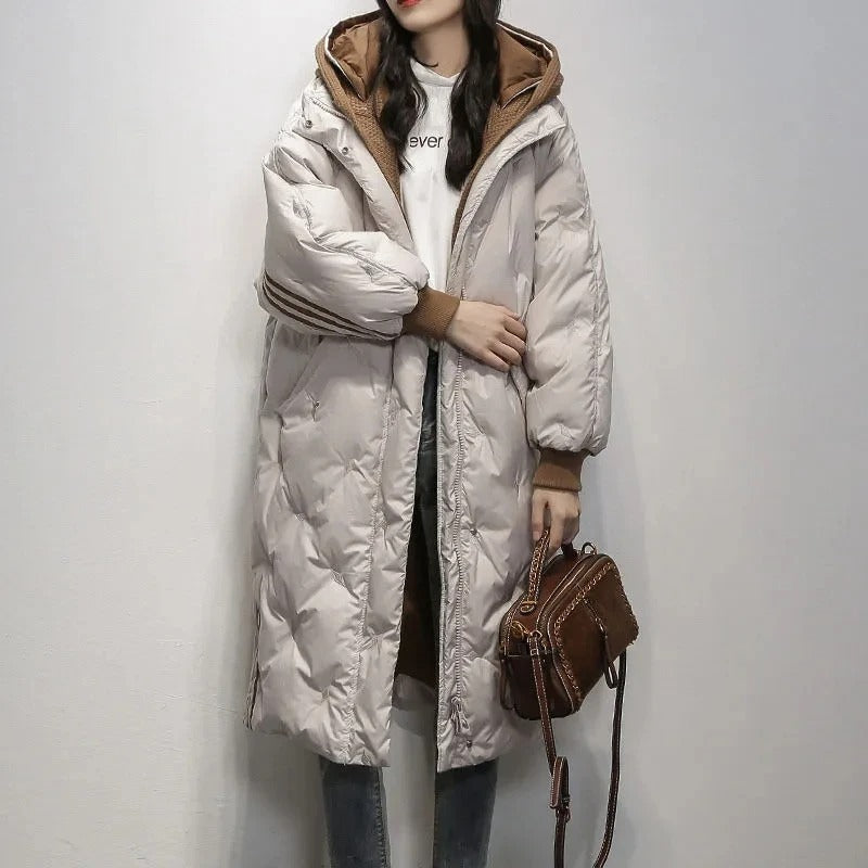 | Mid-length jacket with duck down and hood