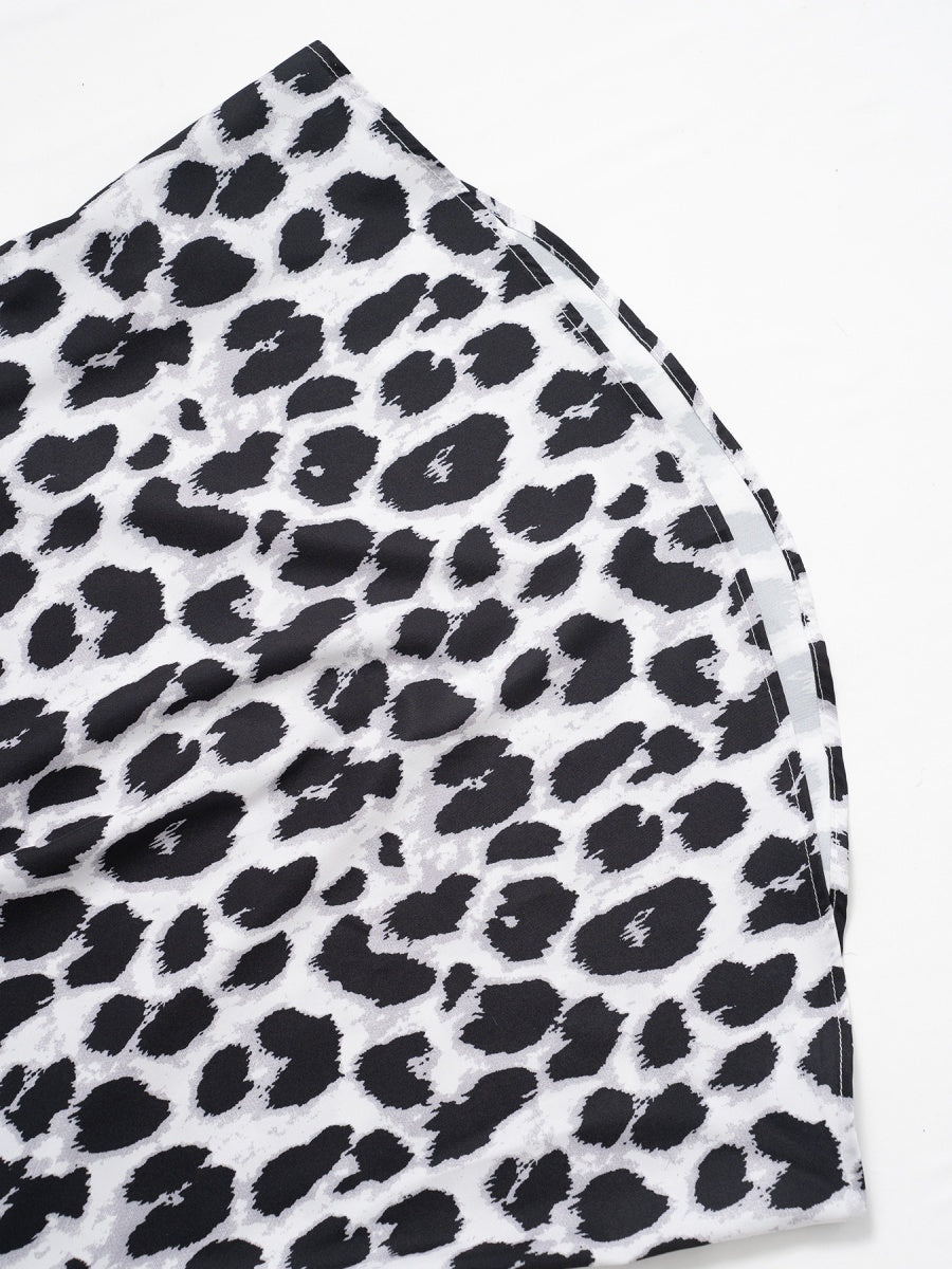 Three-quarter Sleeve Collar Leopard Print T-shirts