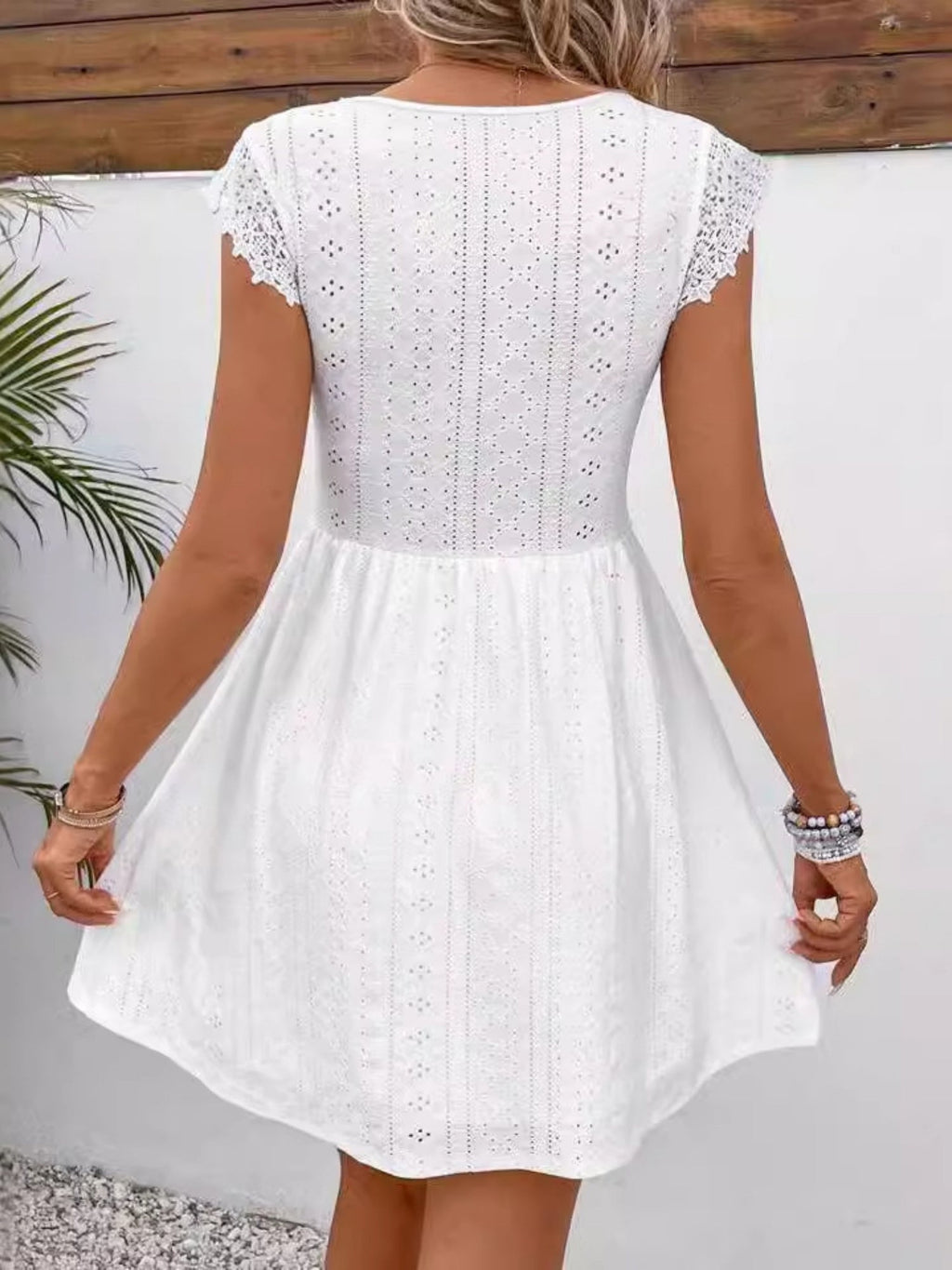 Lace Trim Openwork Jacquard V-neck, Fitted Waist Mini&Short Dresses