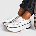 | COMFORTABLE SNEAKERS
