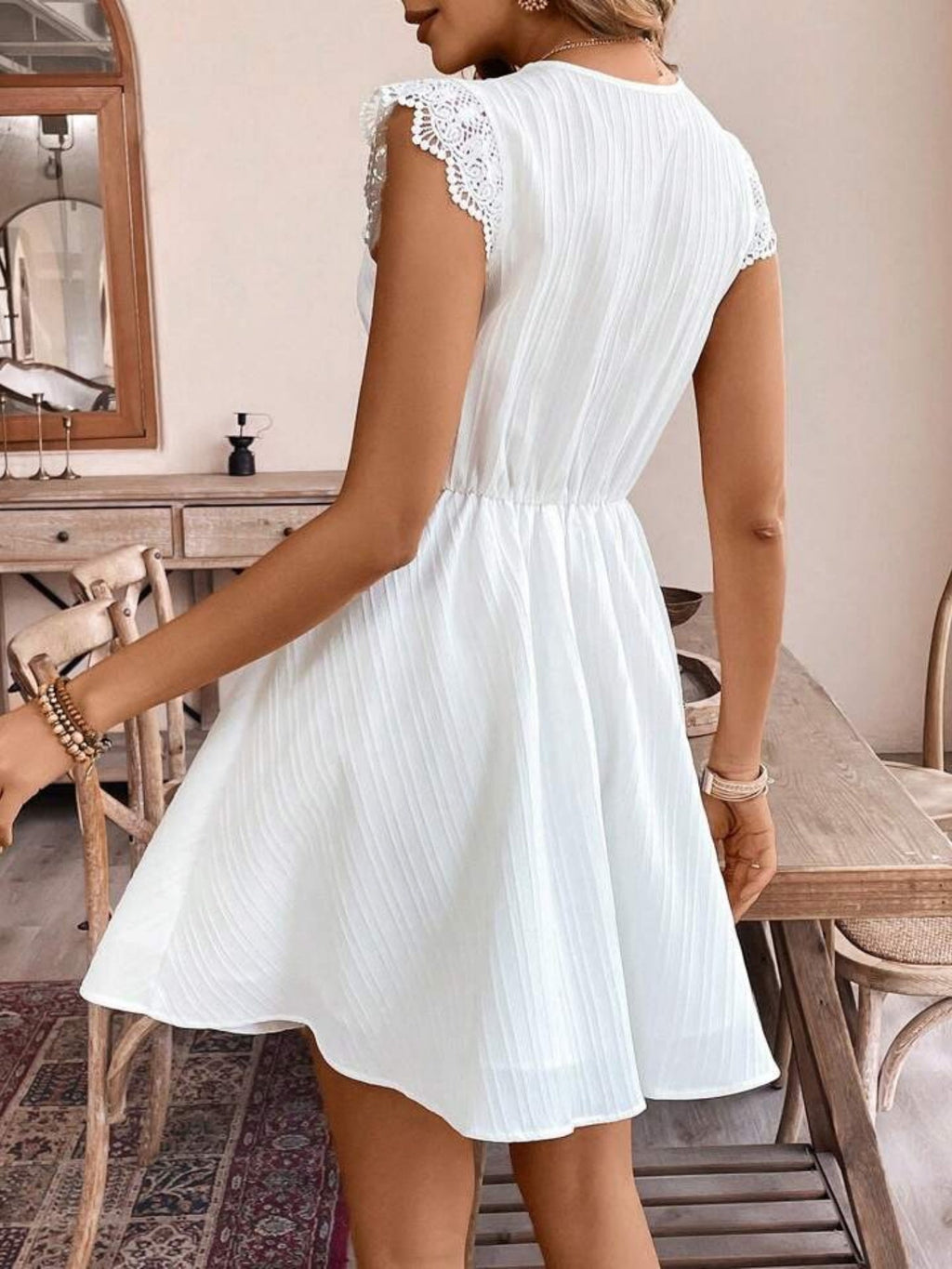 Lace Trim Openwork Jacquard V-neck, Fitted Waist Flying Sleeves Mini&Short Dresses