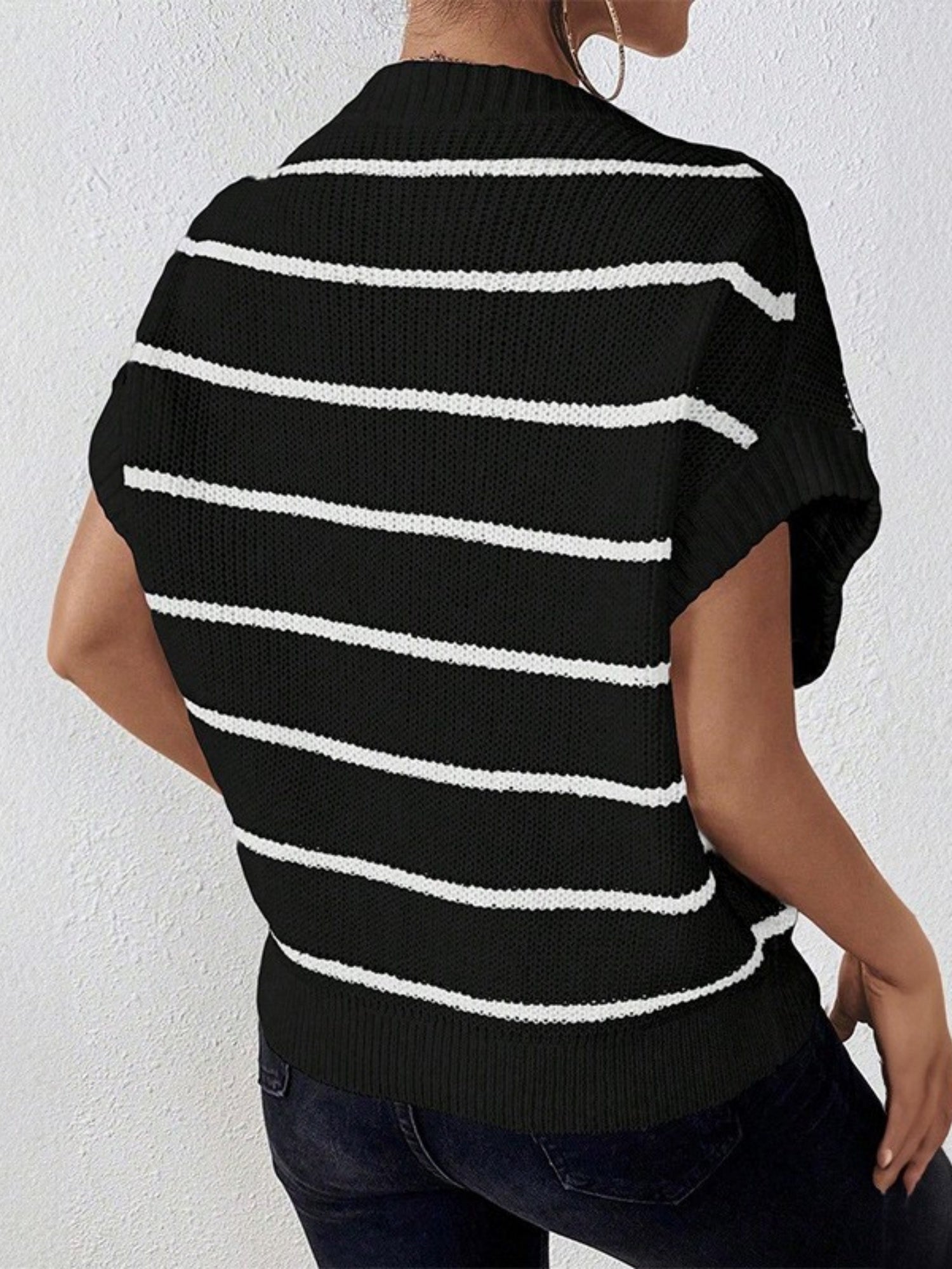 Stripes Color Matching Crew Neck Knitted T-shirt