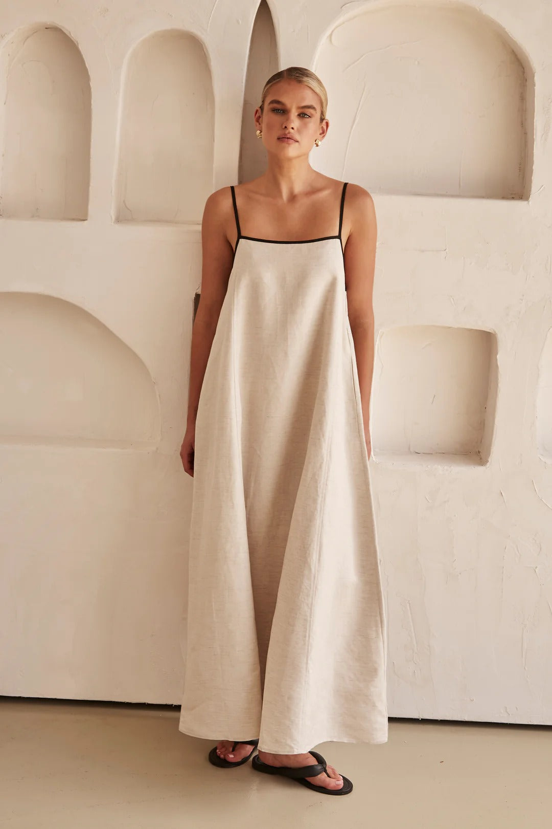 Maria Aesthetic Contrast Linen Maxi Dress Designer Edit
