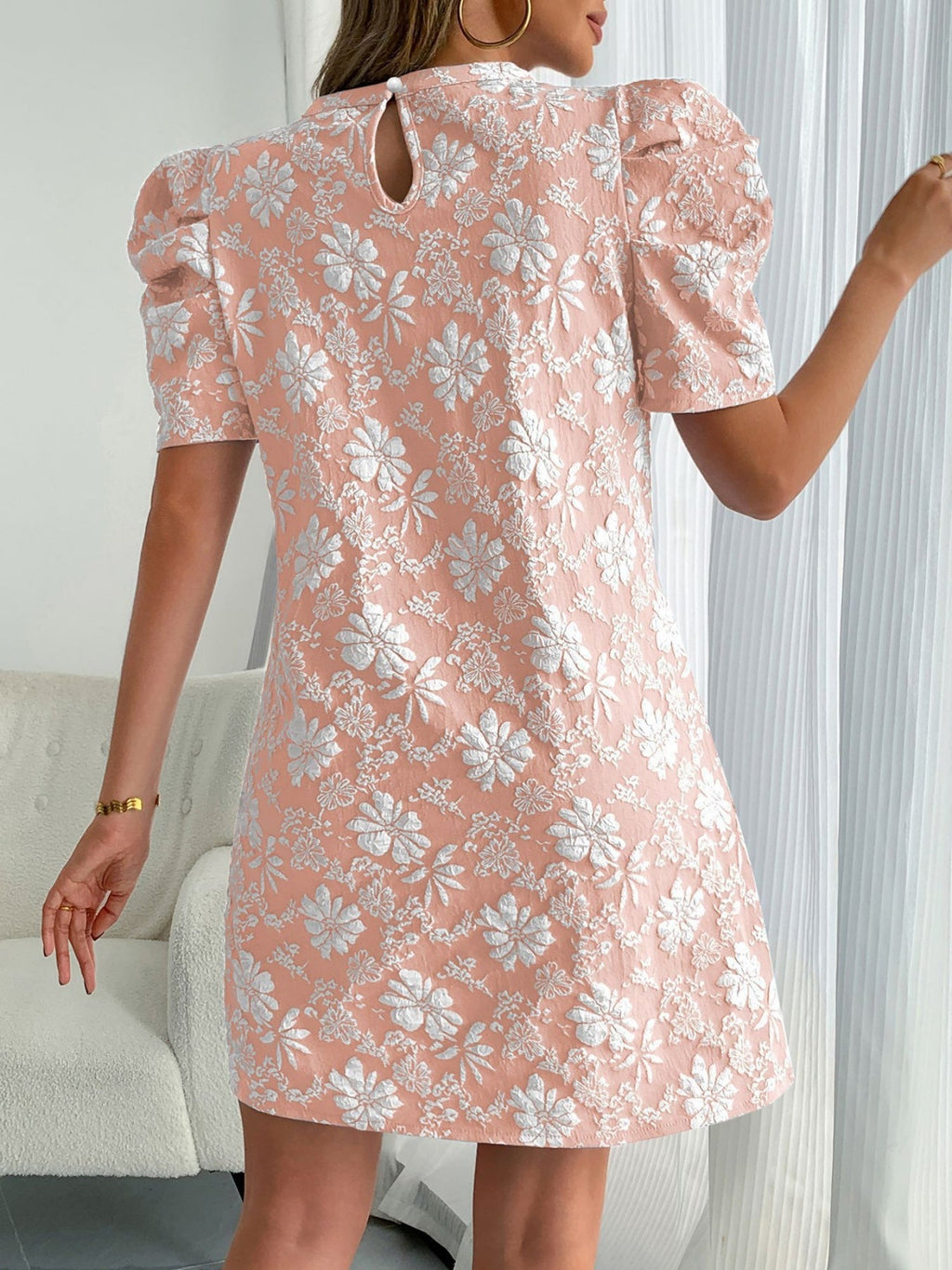 Flower Jacquard Round Neck Puff Sleeves Mini&Short Dresses