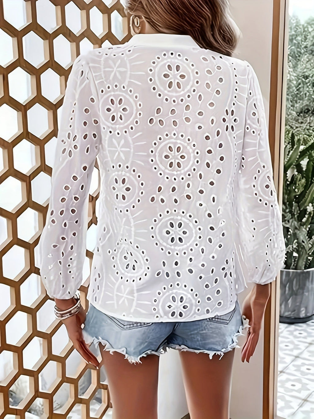 Lace Cutout V-neck Buttons Long-sleeved Shirt