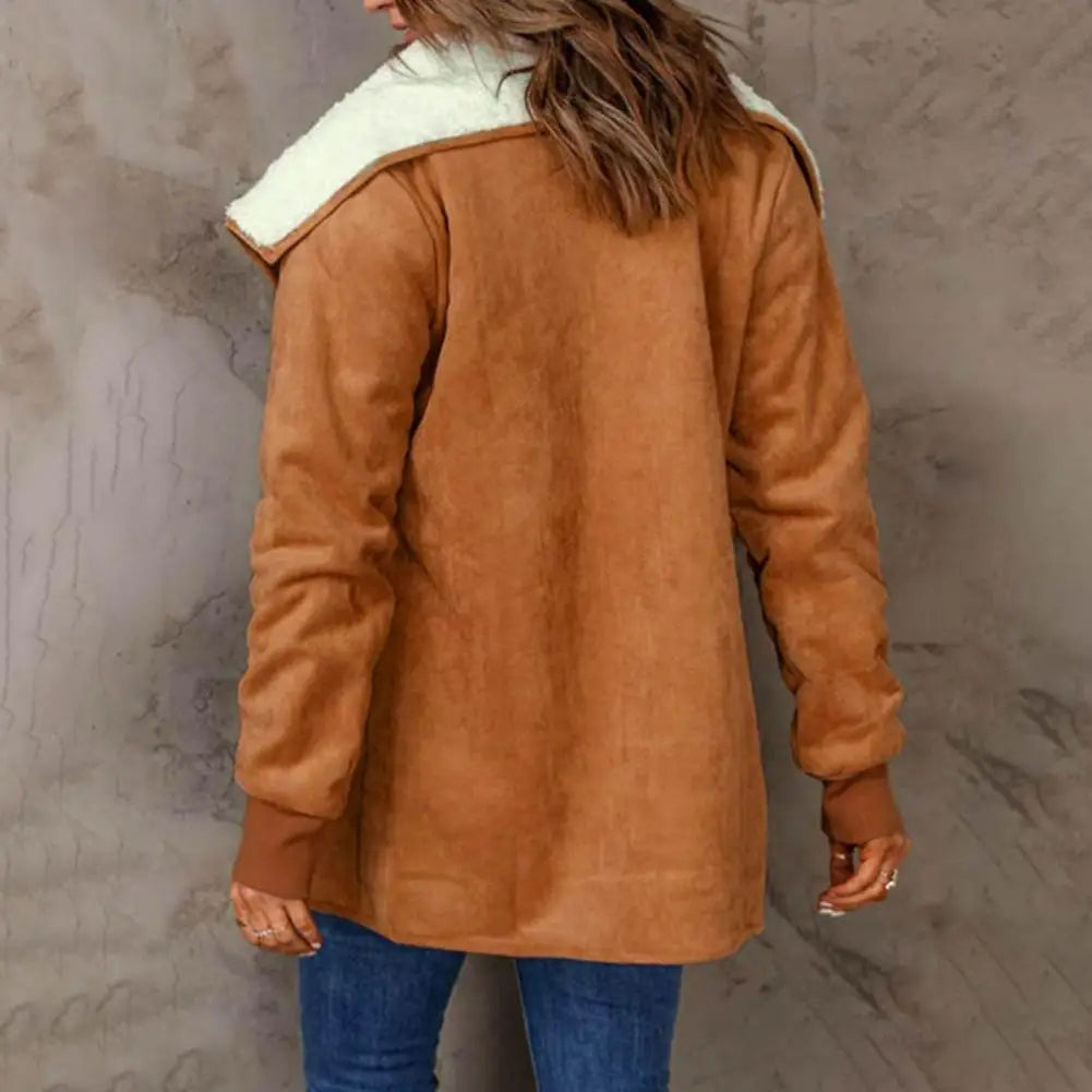 | Plush coat in winter color