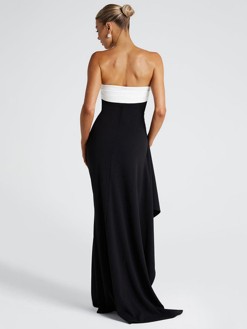 Color-blocked Strapless Backless Waist-cinching And Slit Maxi Dresses