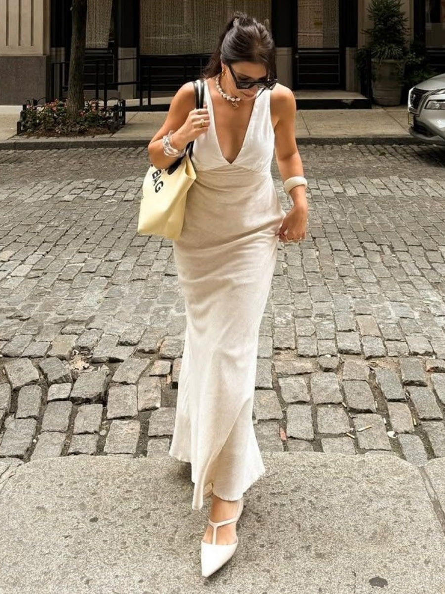Cotton And Linen Elegant Waist-cinching V-neck Sleeveless Comfort Maxi Dresses