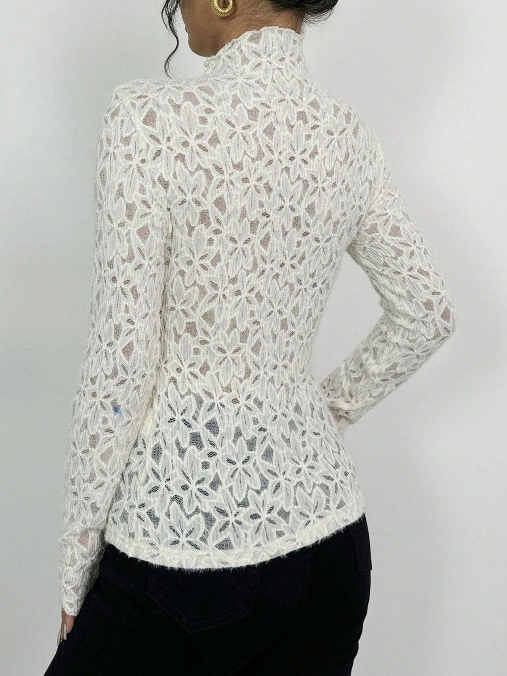 Lace Flowers Perspective High Collar Slim Fit Long-sleeved T-shirt