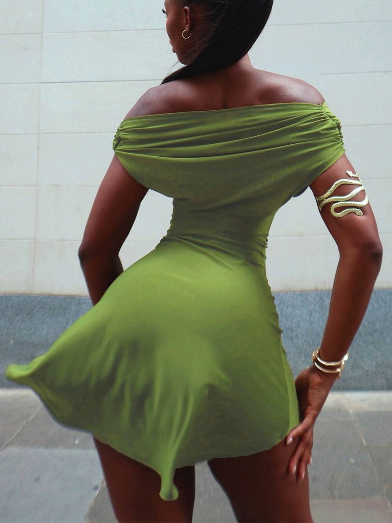 Off-shoulder Waist Shaping Mini&Short Dresses