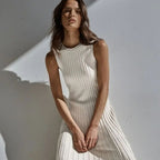 Valeria Aesthetic Sleeveless Pleated Maxi Dress Premium Wardrobe Essential