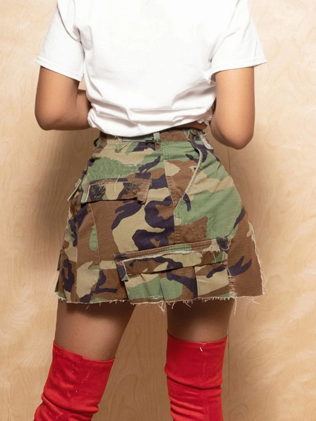 Camouflage Buttons Wear And Tear Pocket Washed Denim Mini Skirt