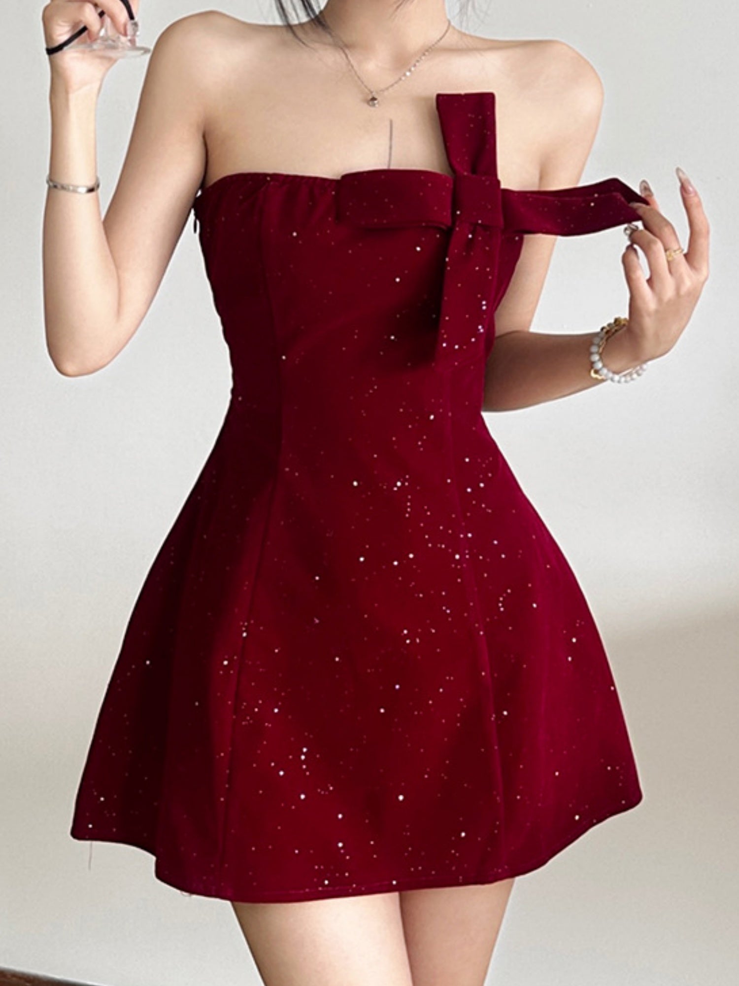 Sequins Backless Strapless Top Bow Zipper Mini&Short Dresses