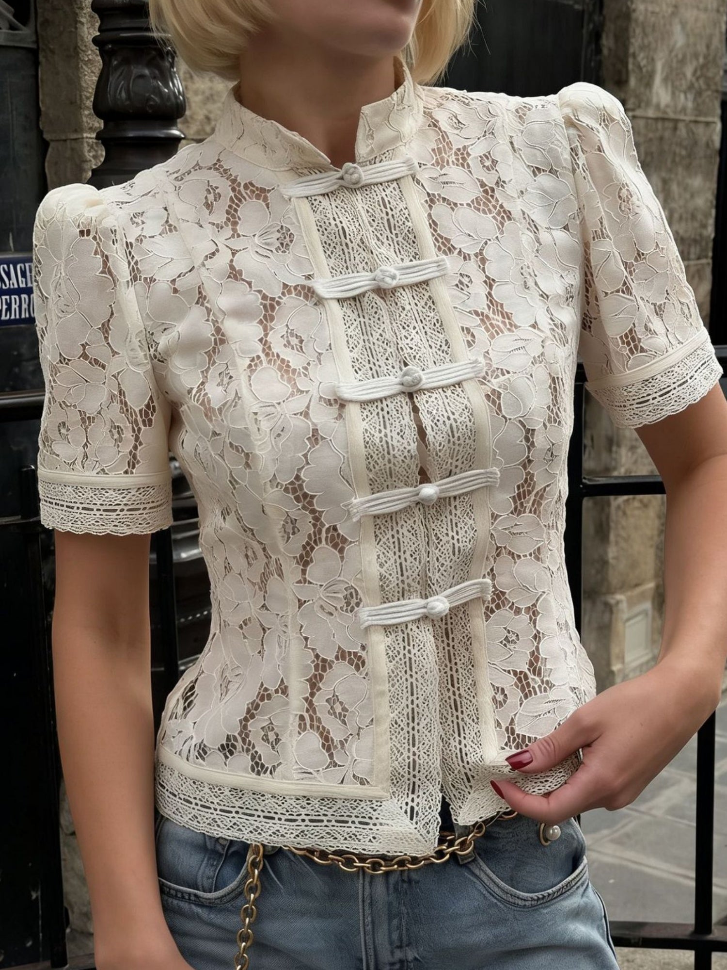 Lace Crochet Stand Collar Button Short-sleeved T-shirt