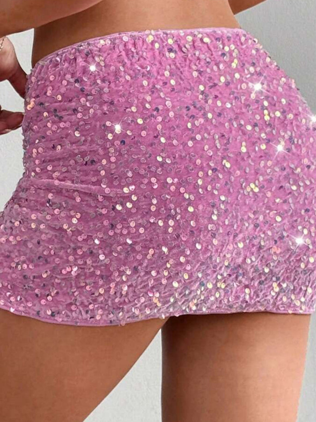 Sequined Velvet Hip Wrap Short Skirt