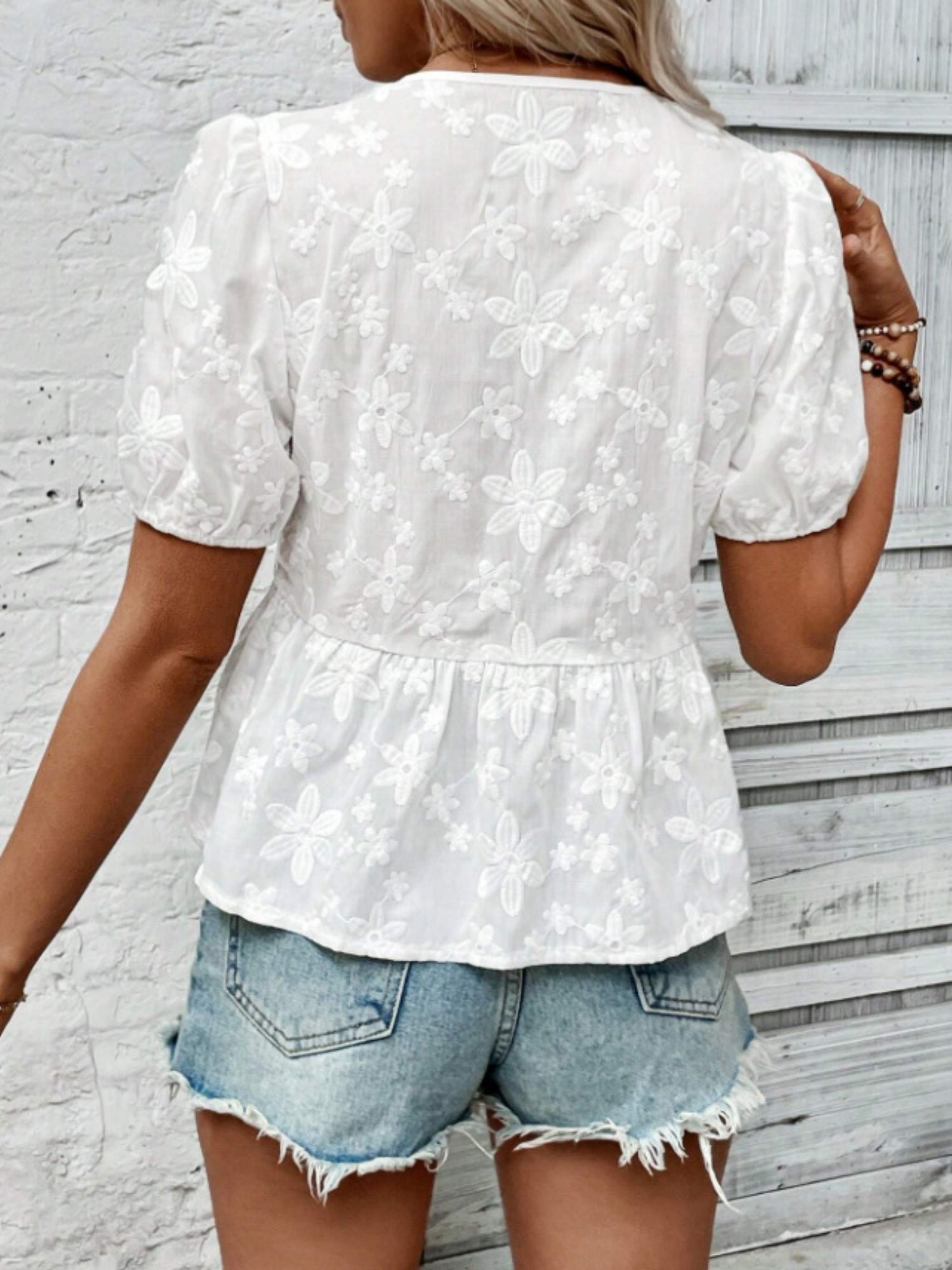 Lace Flowers Bow Tie Hollow Out Round Neck Puff Sleeves T-shirts