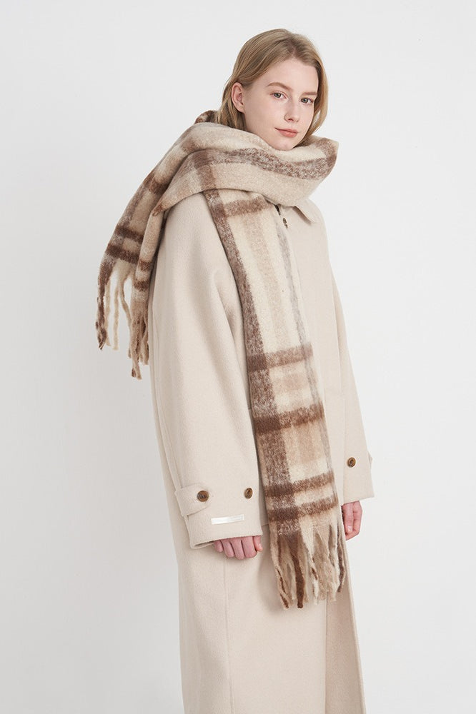 Vintage Plaid Cozy Knit Scarf