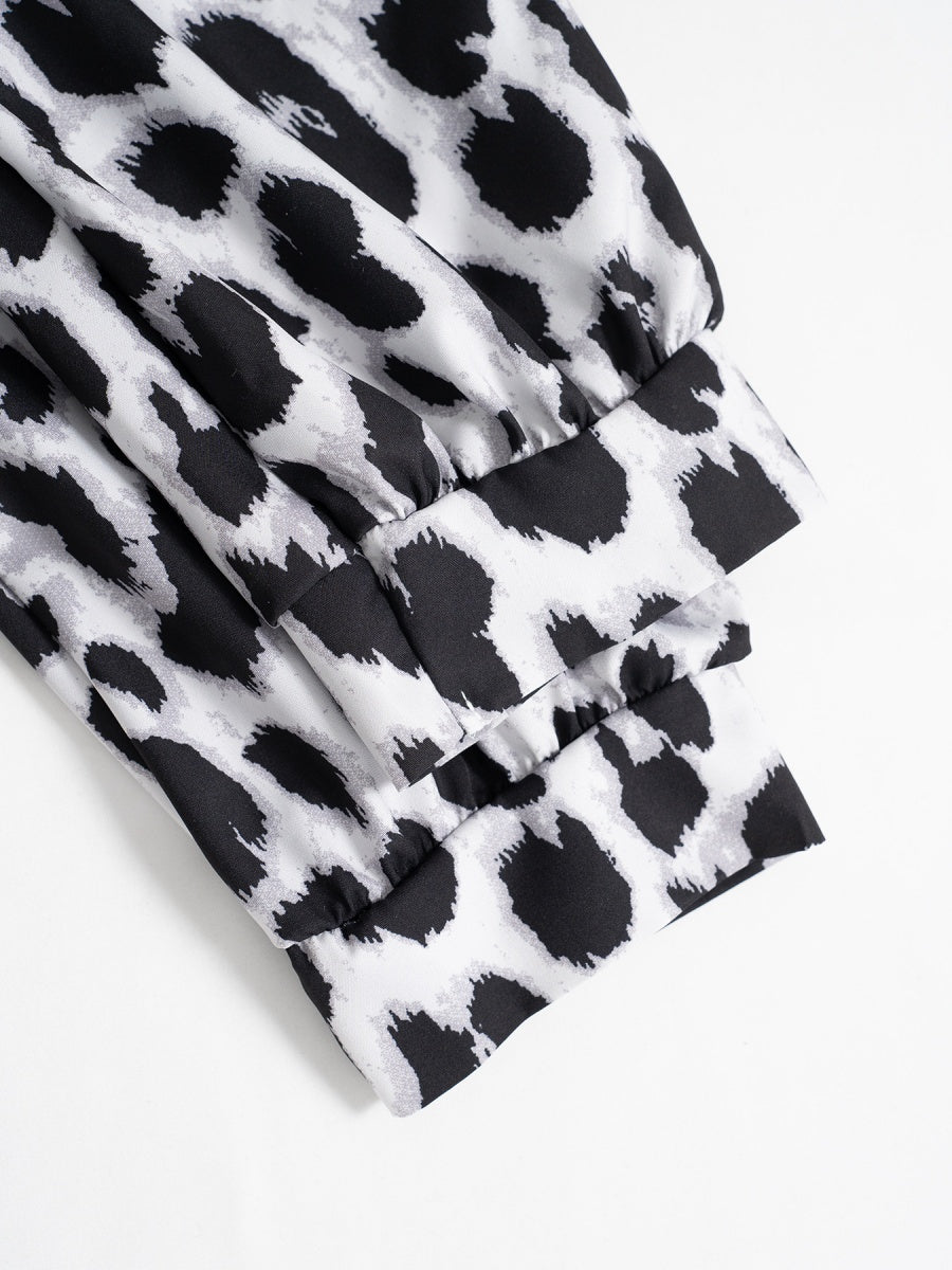 Three-quarter Sleeve Collar Leopard Print T-shirts
