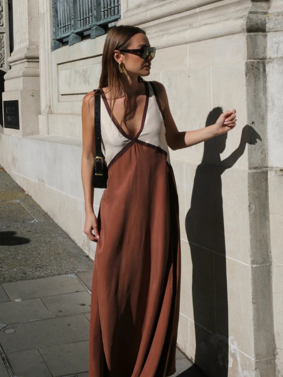 V-neck Sleeveless Color-blocked Maxi Dress