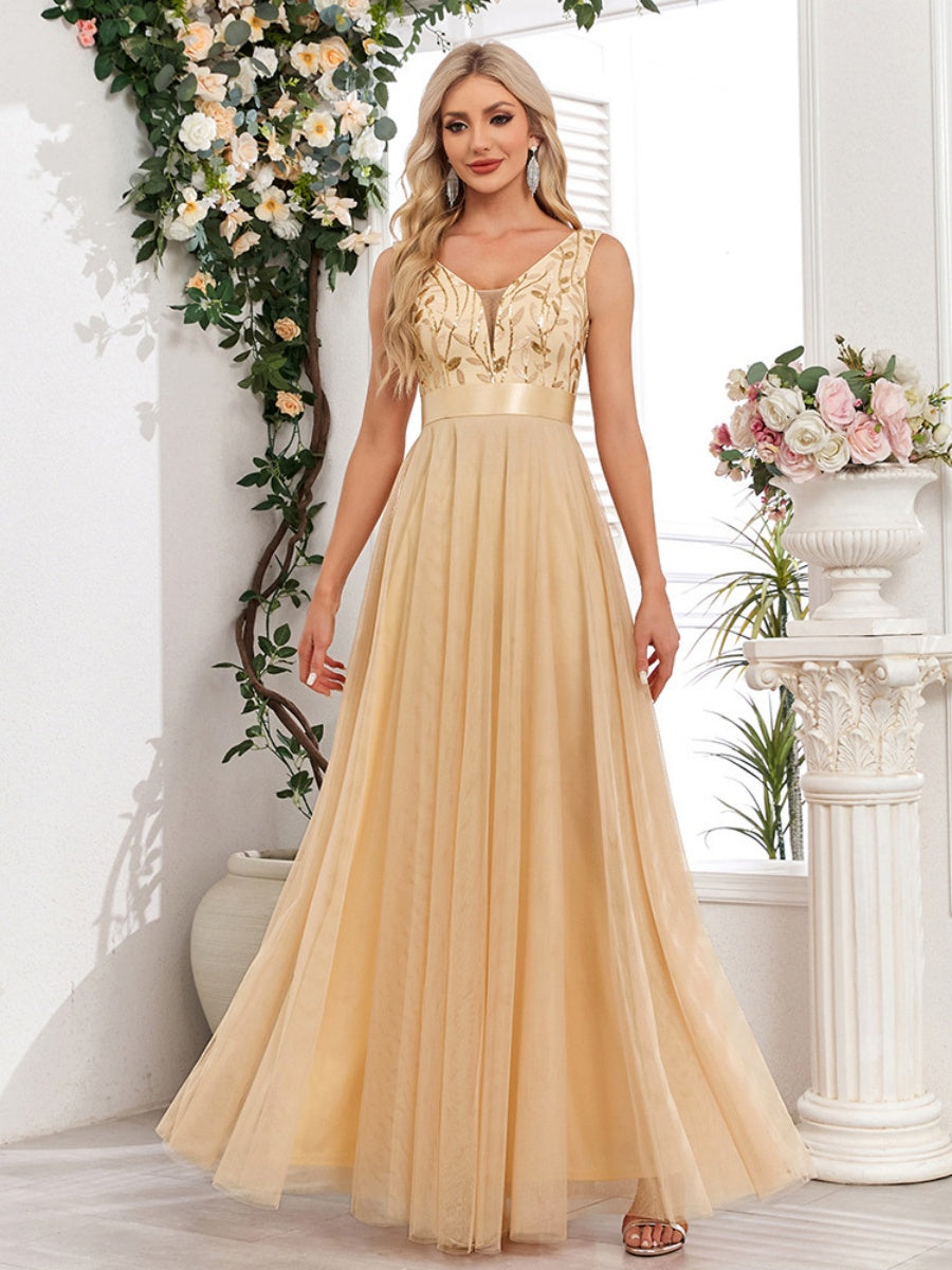 V-neck Embroidery Sequins Elegant Gauze Formal Dress Maxi Dresses