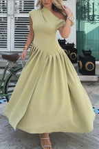 Elegant Asymmetric Shoulder Pleated Swing Maxi Dress