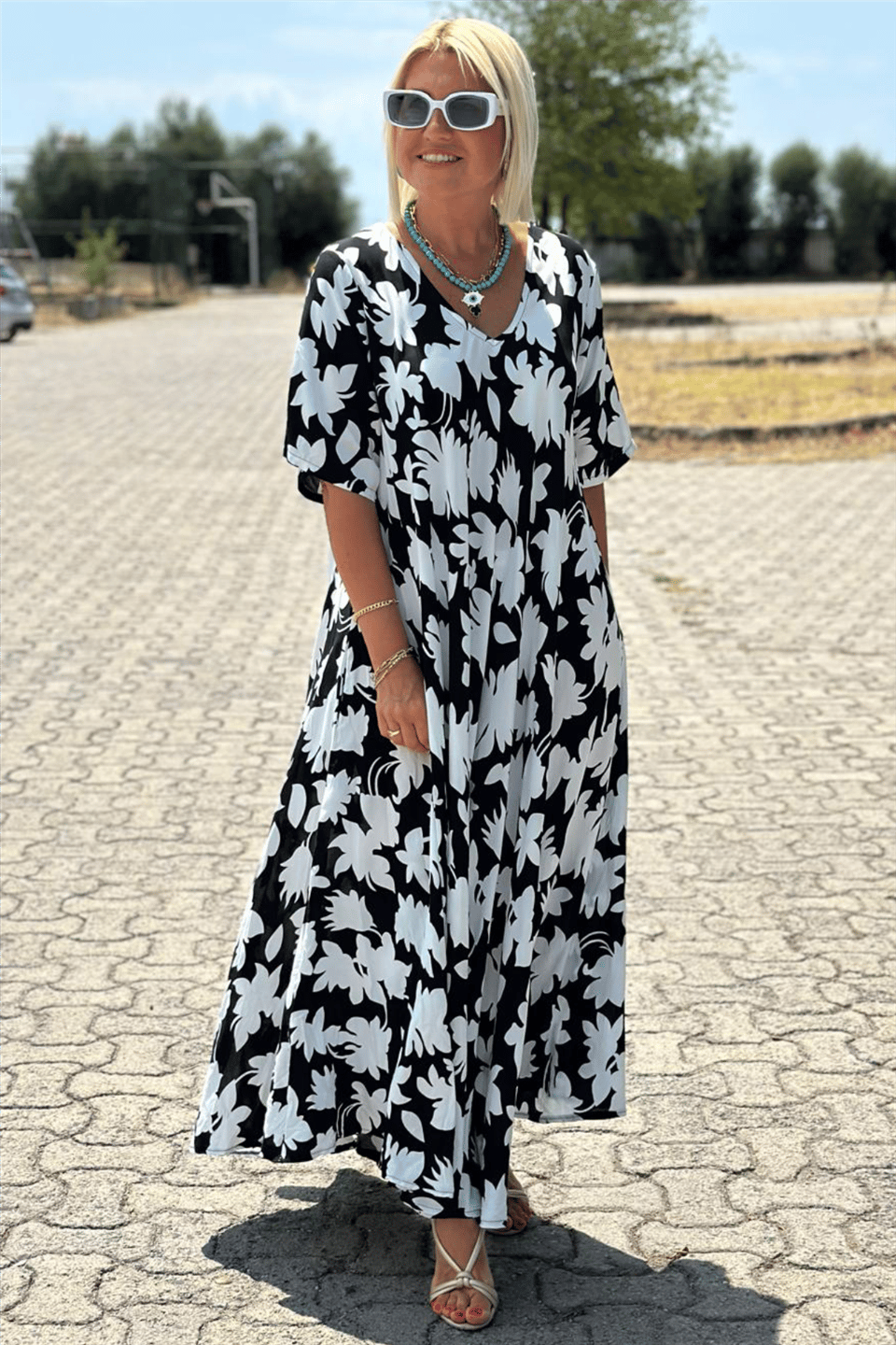 | Flowy Dress