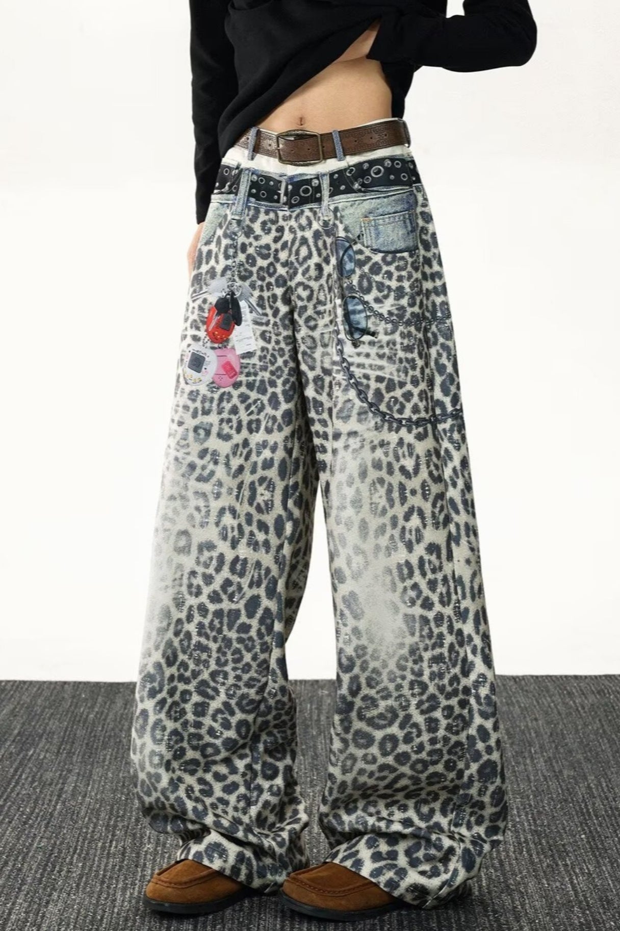 Vintage  Leopard Printed Color Block Straight Leg Jeans