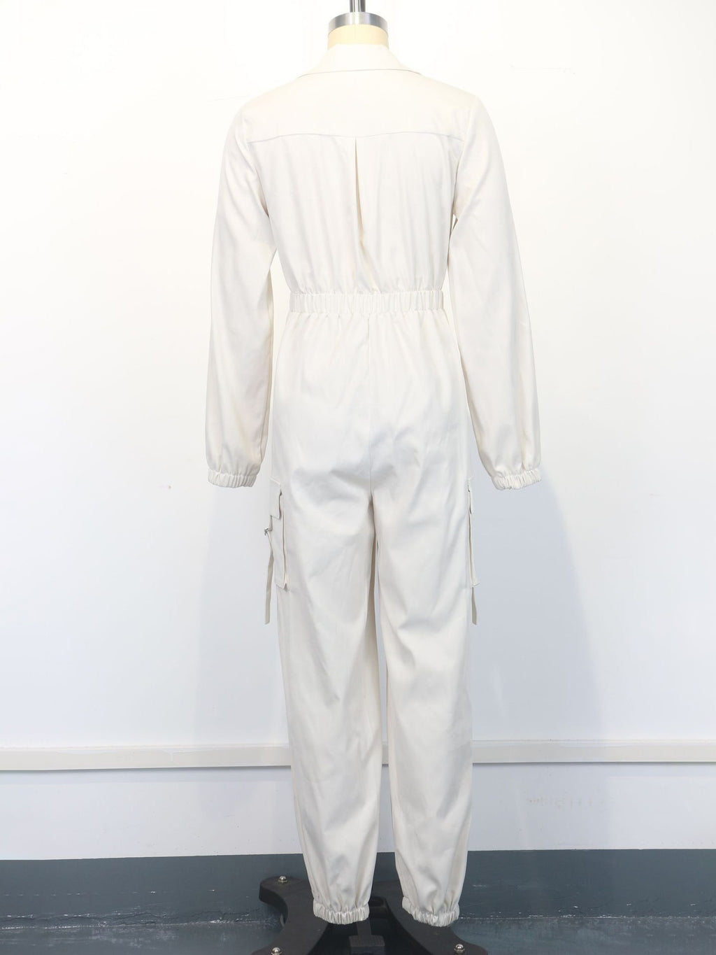 Cargo Jumpsuit With Elastic Waist And Pockets For Women 2026