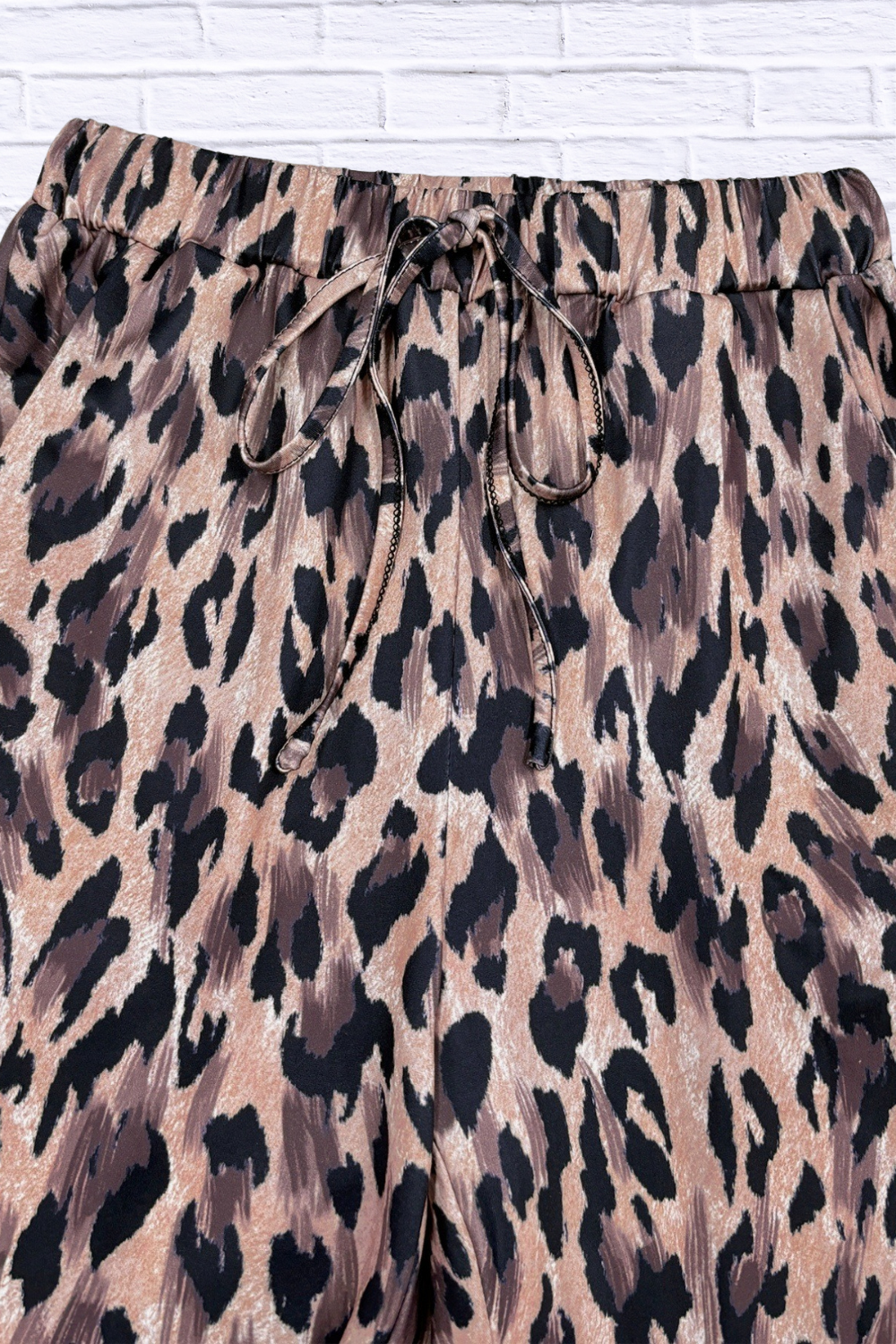 Round Neck Top and Leopard Pants Set _ Women__ Two-Piece Casual Chic Outfit for Everyday Style