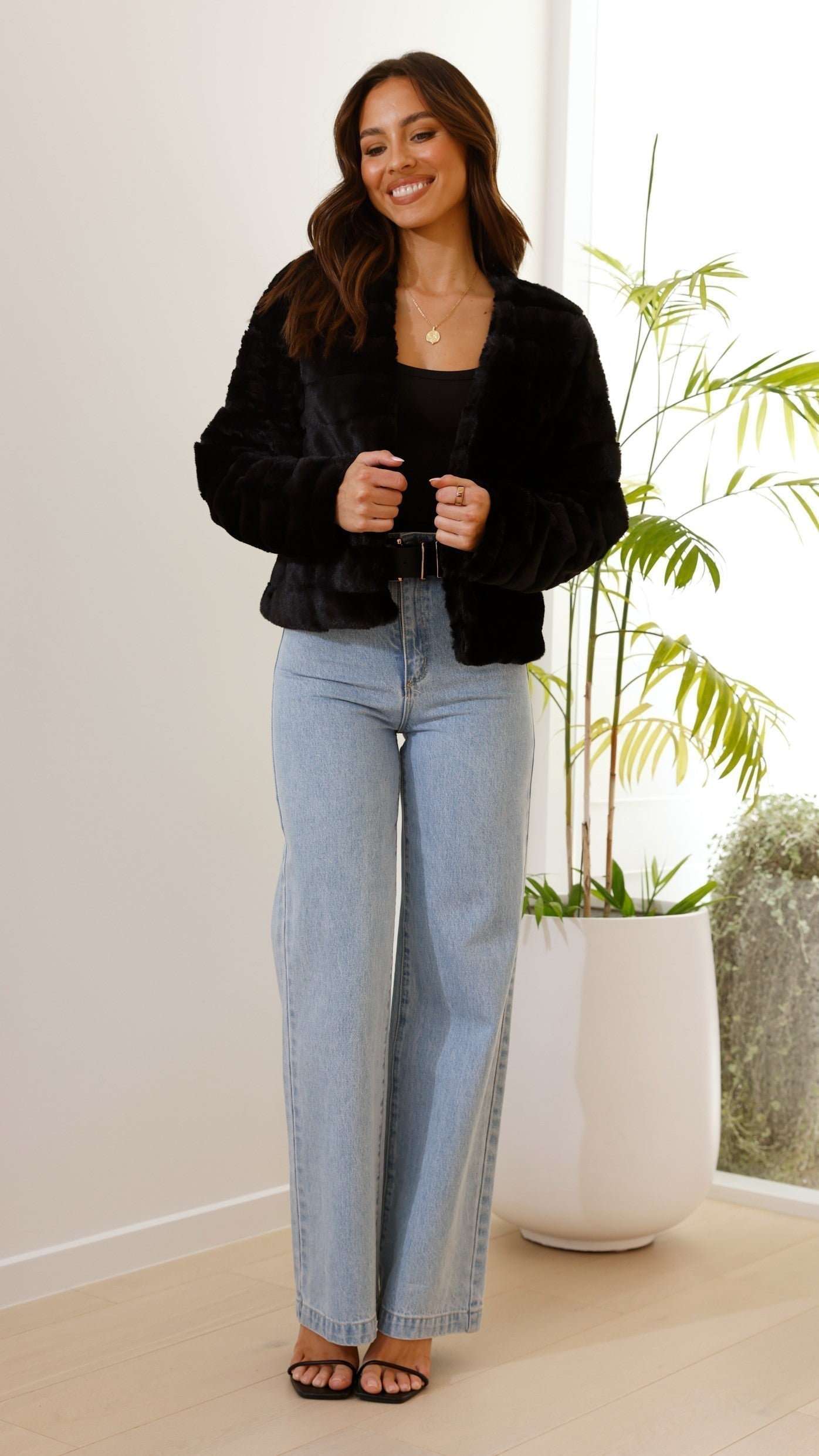 | Teddy crop jacket, line pattern