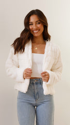 | Teddy crop jacket, line pattern