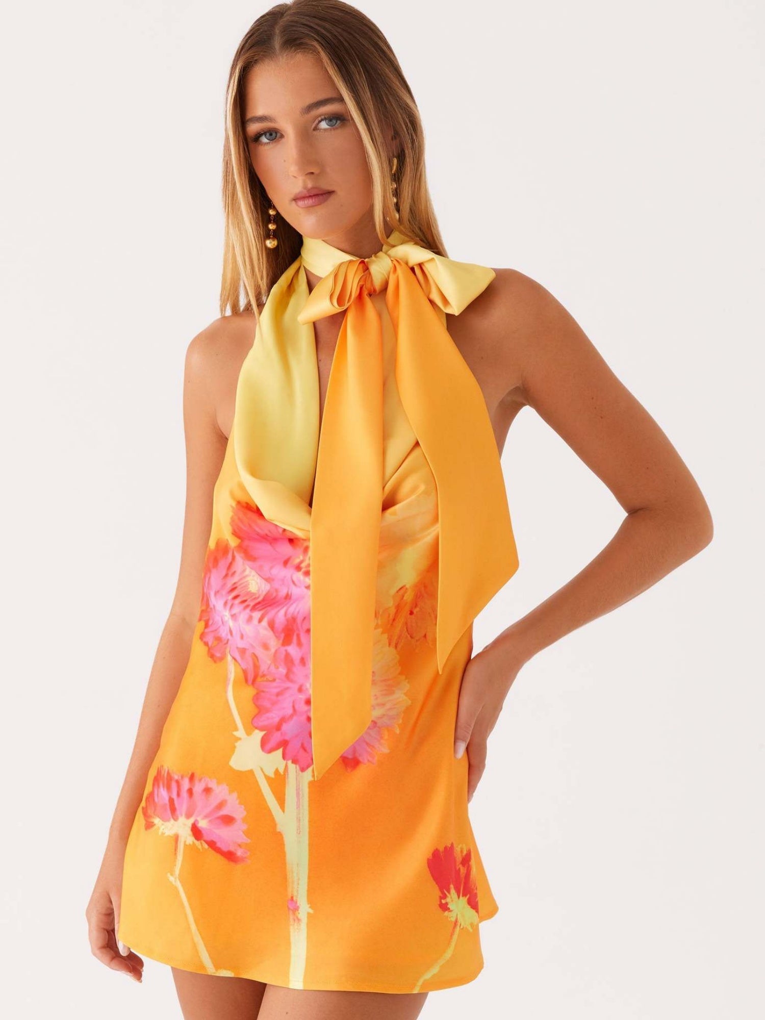 Floral Print Halter Neck And Backless Mini&Short Dresses