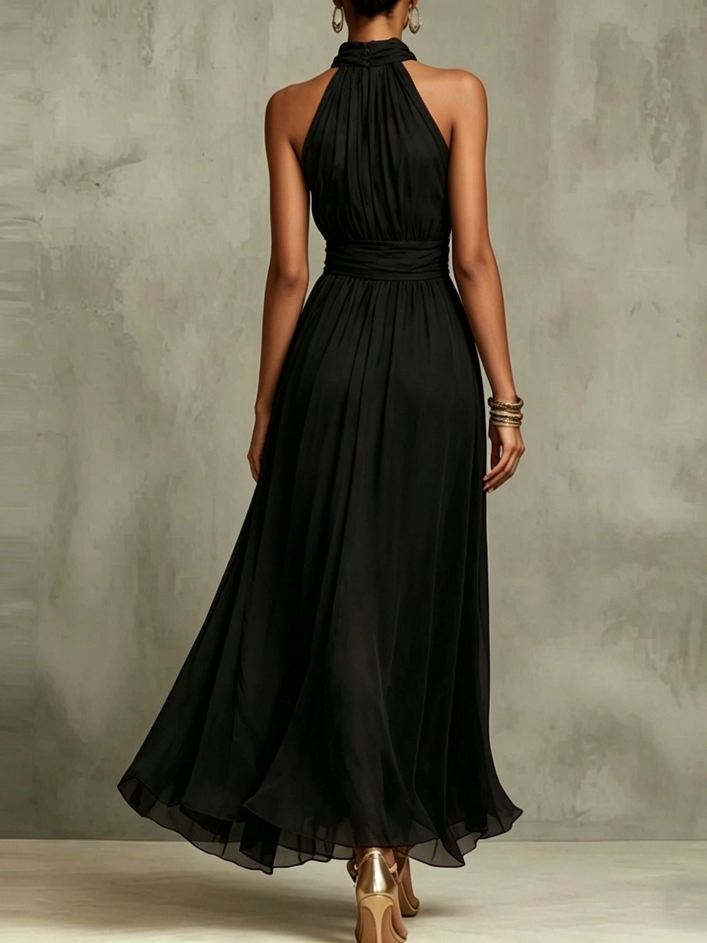 Halter Neck Solid Color Chiffon Vacation Style Waist-cinching Pleated Long Dress